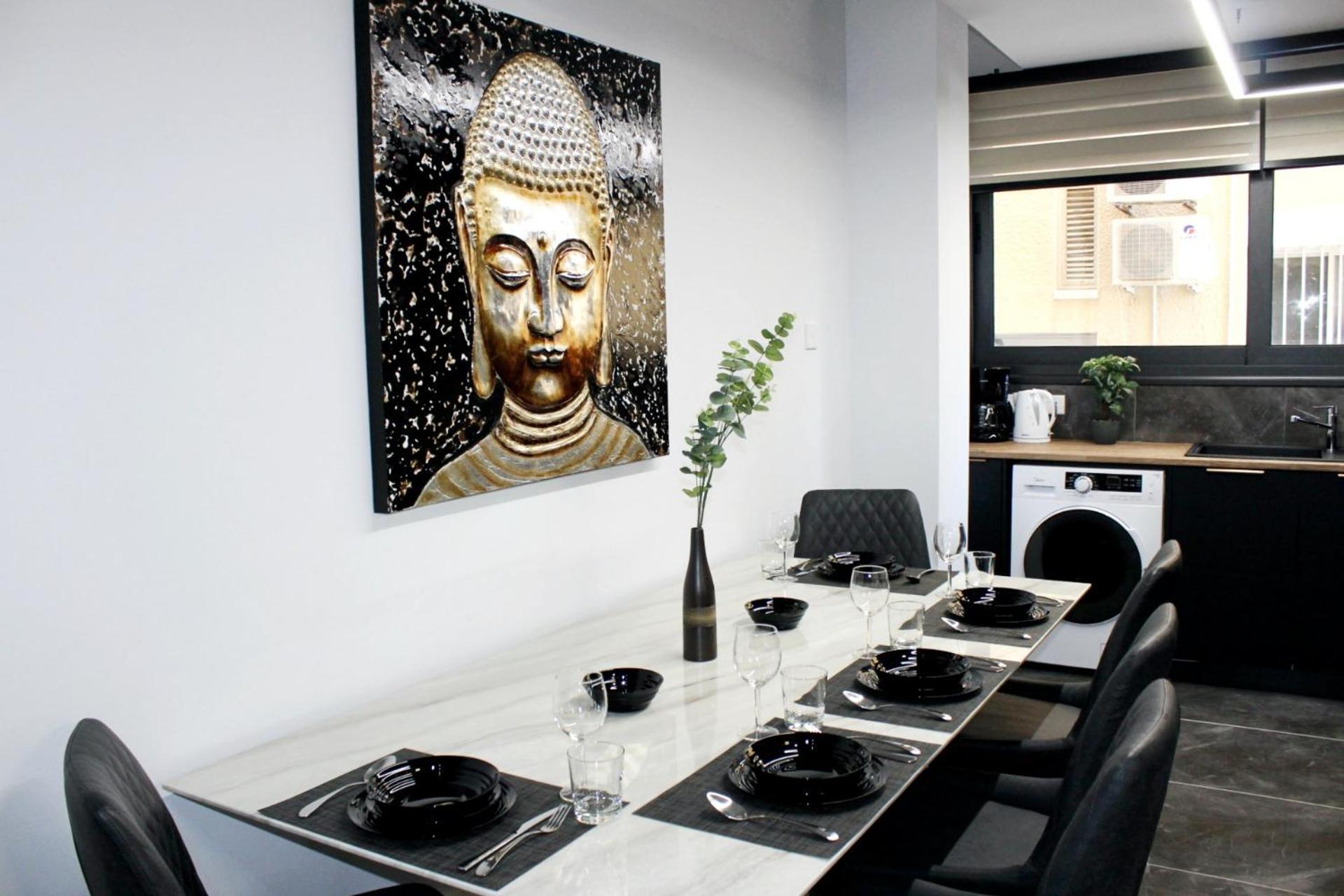 Luxury At Mackenzie With Private Parking And Balcony * Ларнака